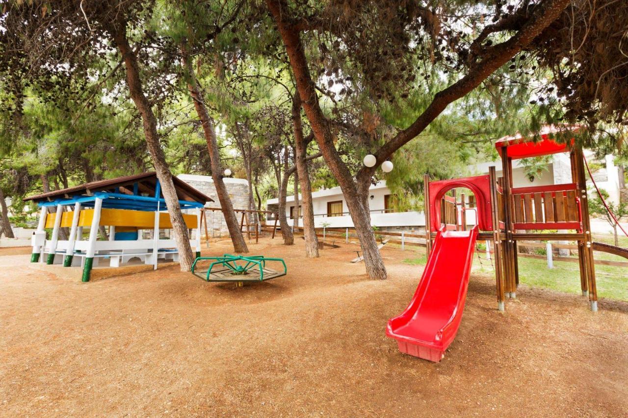Wyndham Poseidon Hotel